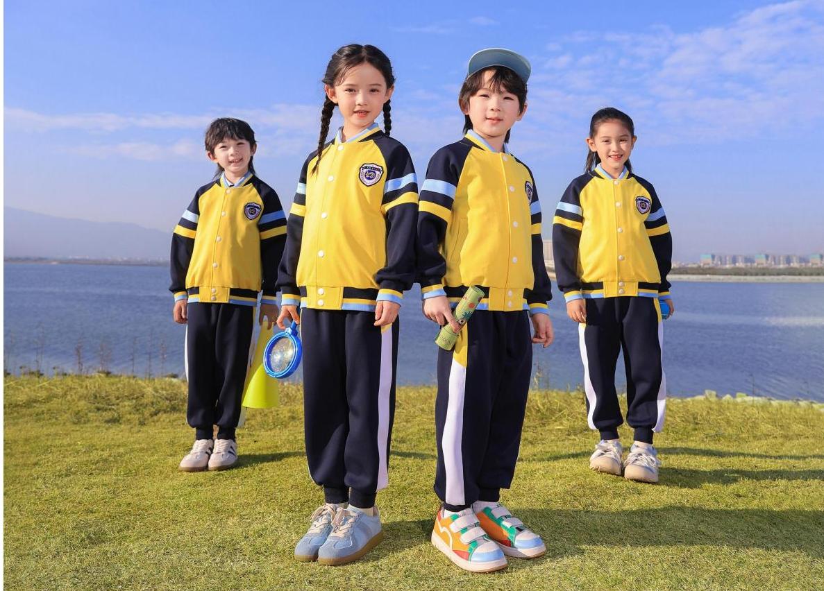 幼儿校服